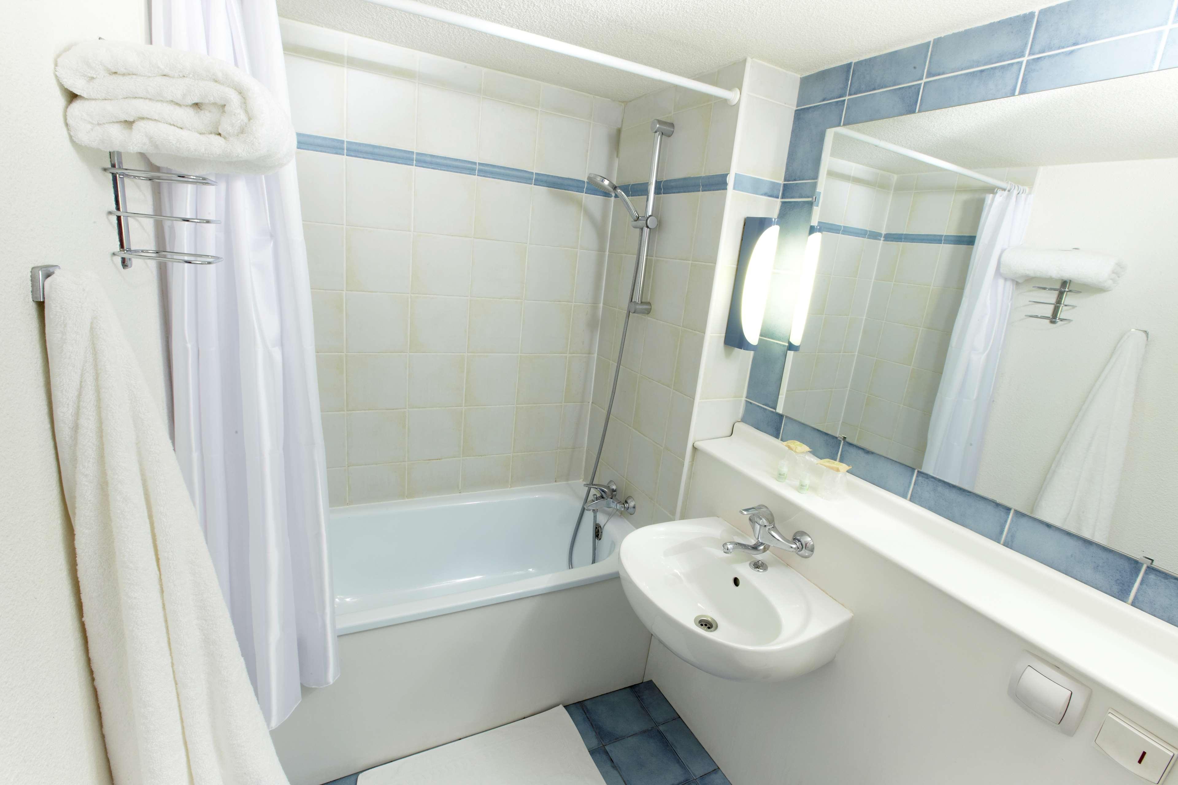 טריניאק Hotel De La Briere מראה חיצוני תמונה