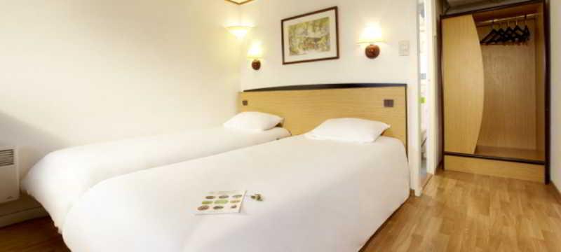 טריניאק Hotel De La Briere מראה חיצוני תמונה