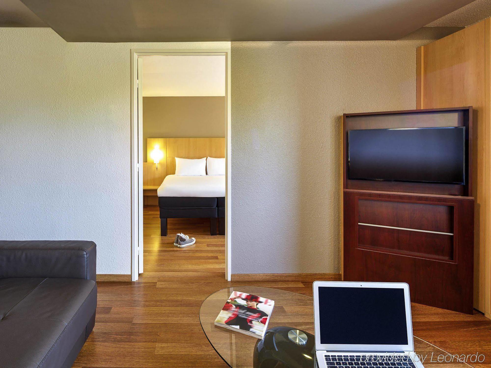 טריניאק Hotel De La Briere מראה חיצוני תמונה