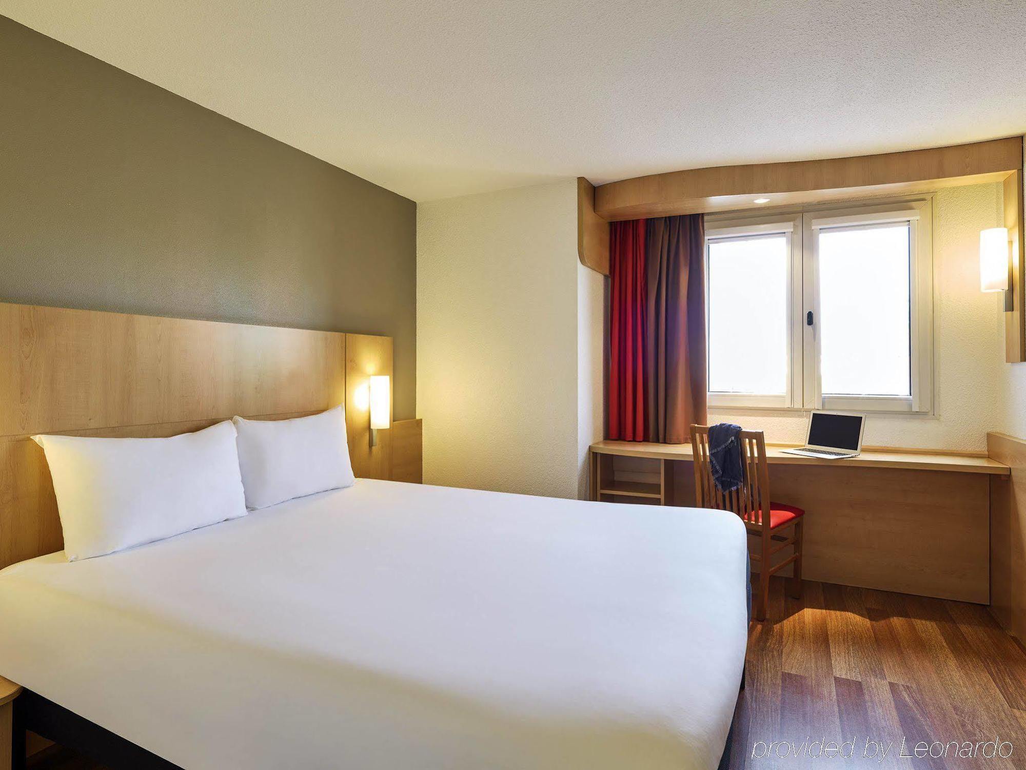 טריניאק Hotel De La Briere מראה חיצוני תמונה
